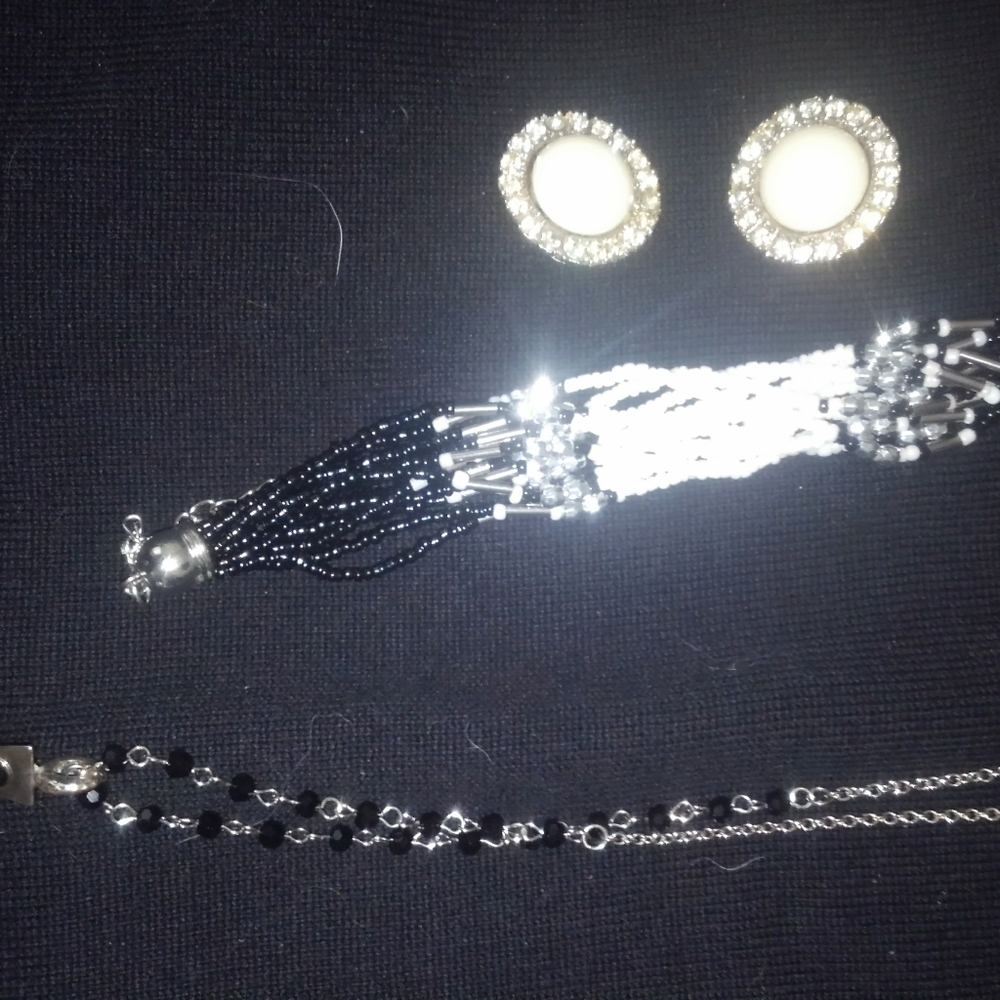 Necklace set